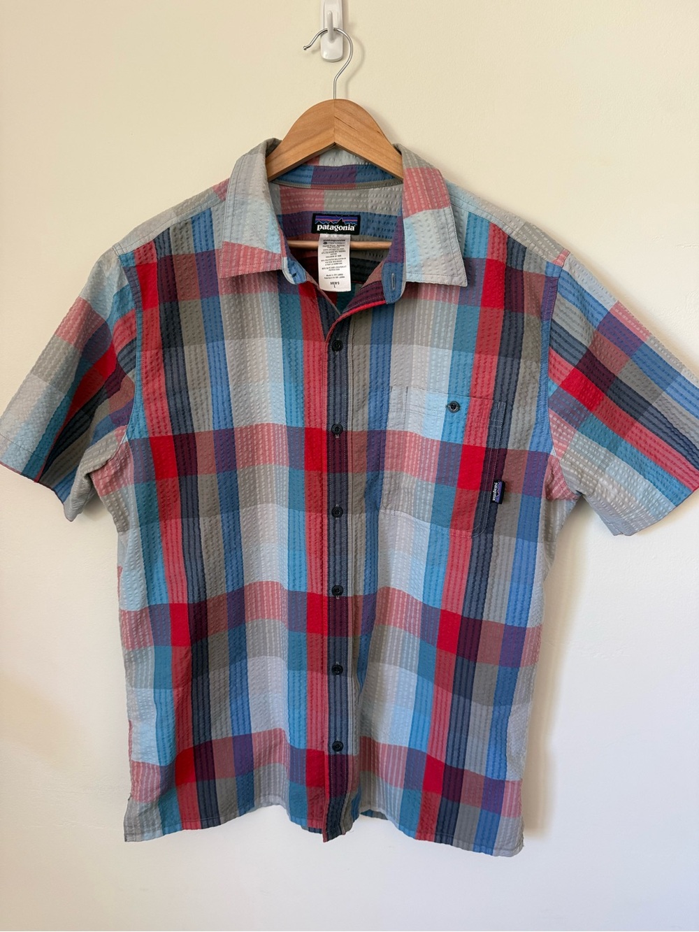 Patagonia Men's Short-Sleeve Plaid Button-Up Shirt - Red, Blue & Gray